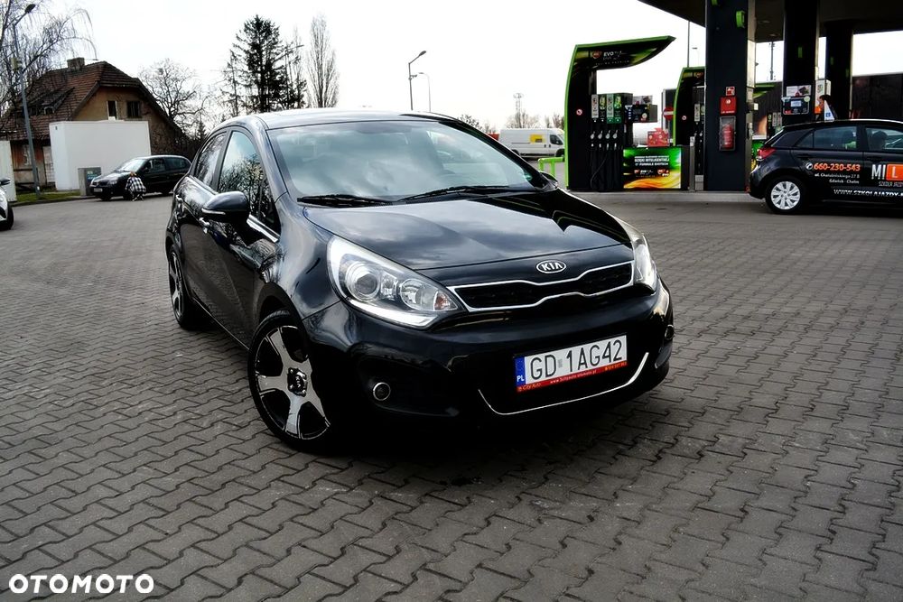 Kia Rio 1.2 Attract - 17