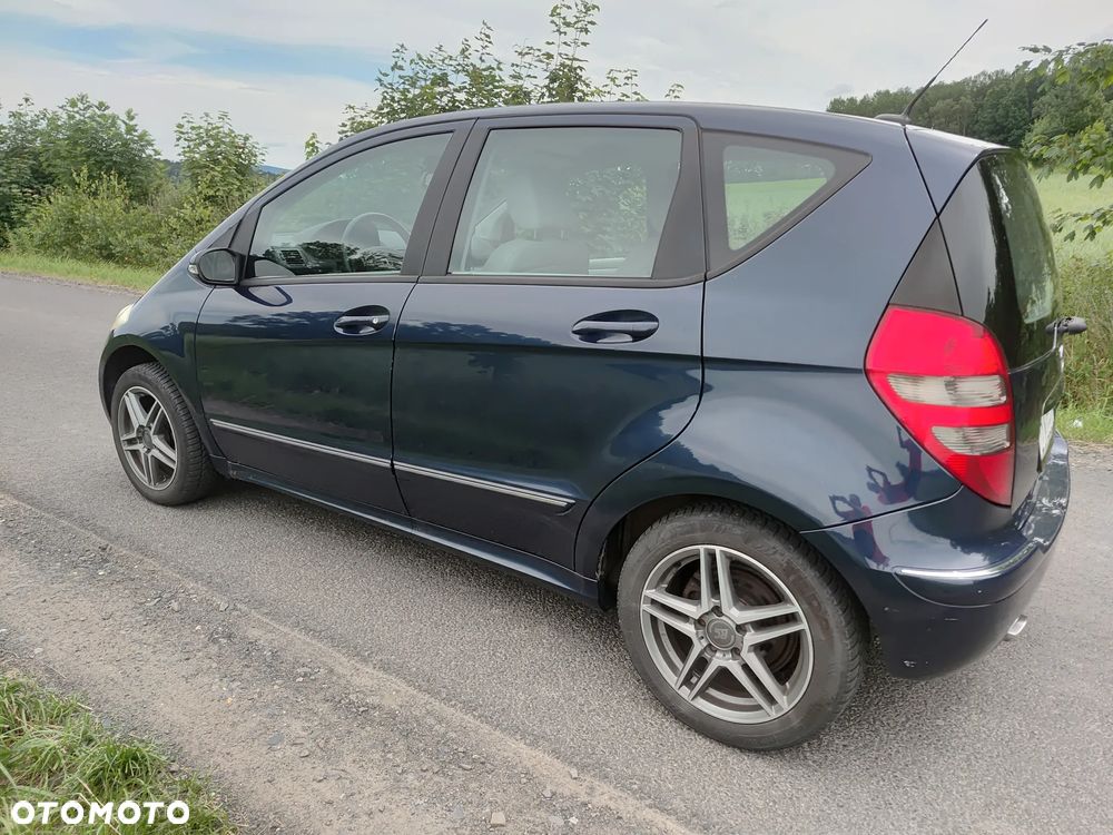 Mercedes-Benz Klasa A 170 BlueEFFICIENCY Avantgarde - 3