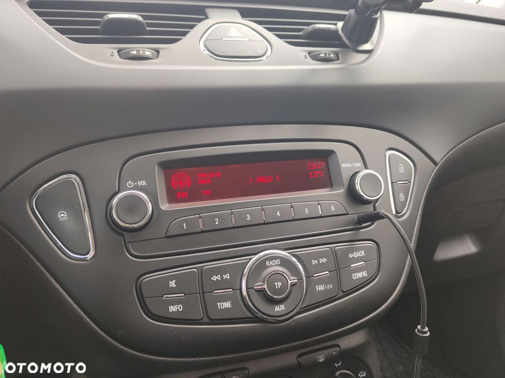 Opel Corsa 1.2 16V Edition / Active - 12