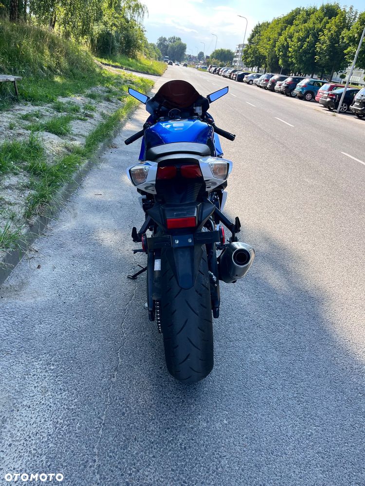 Suzuki GSX-R - 8