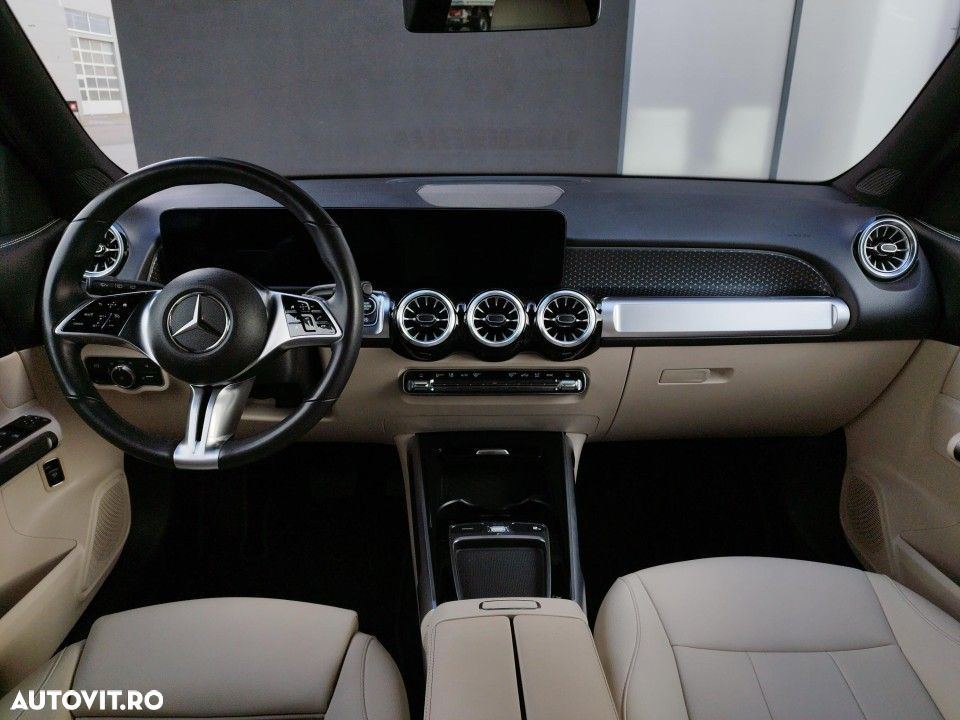 Mercedes-Benz GLB - 7