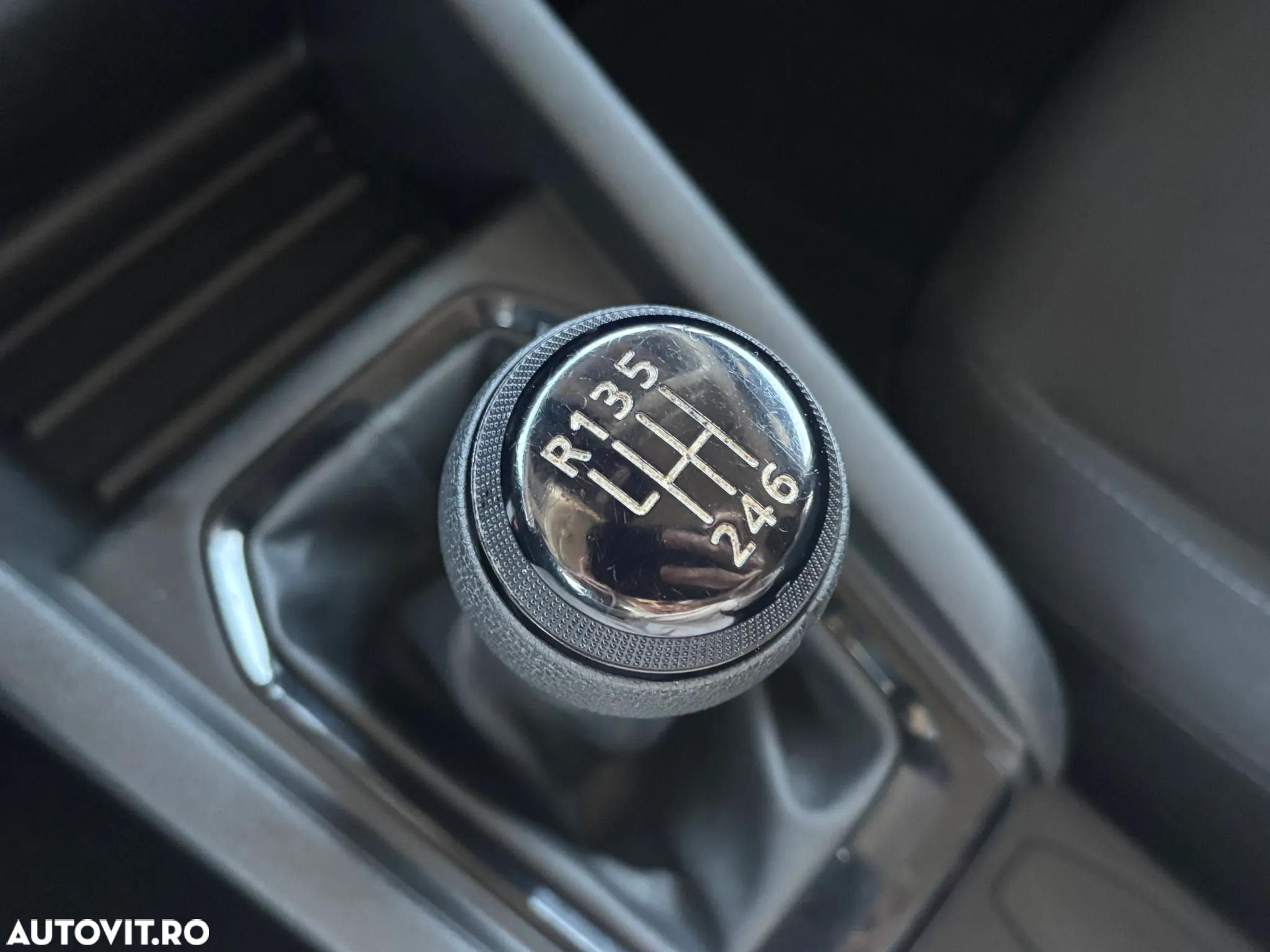 Renault Clio V 1.0 TCe 90 Techno - 18