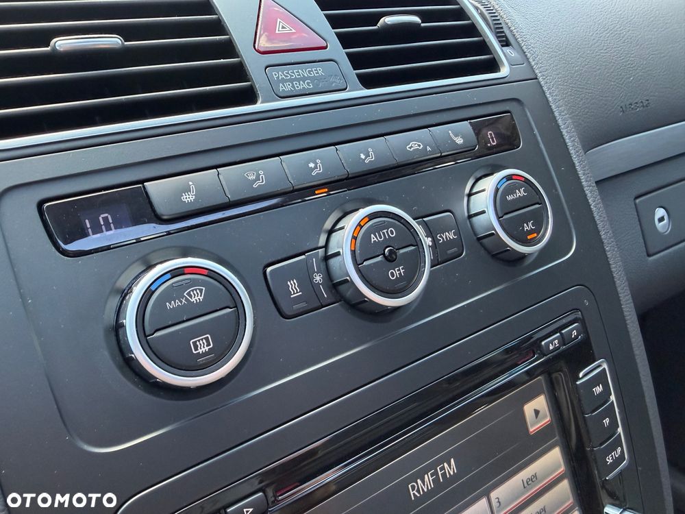 Volkswagen Touran 2.0 TDI DPF BlueMotion Technology Cup - 20