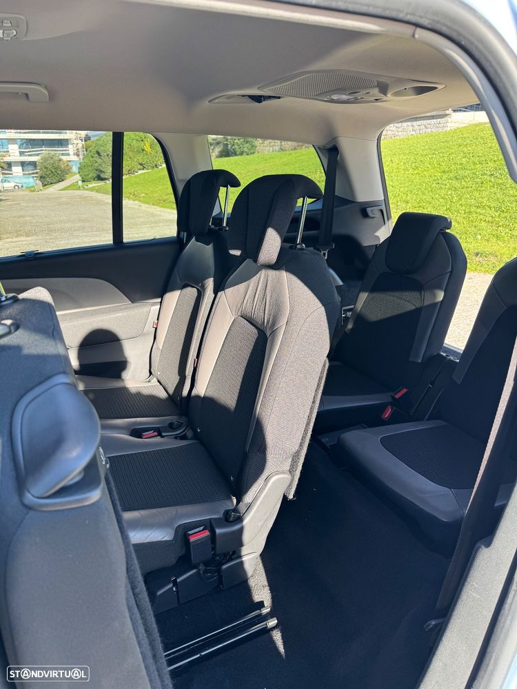Citroën C4 Grand Picasso 1.6 e-HDi Exclusive - 8