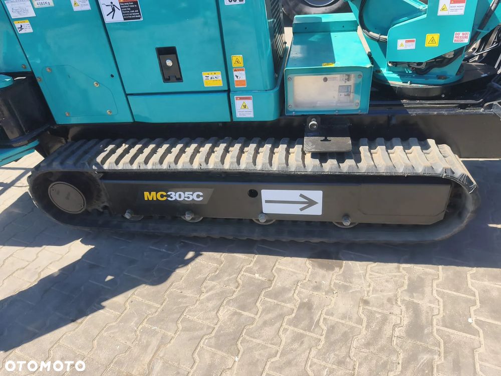 Maeda MC305 CRME-2 - 9