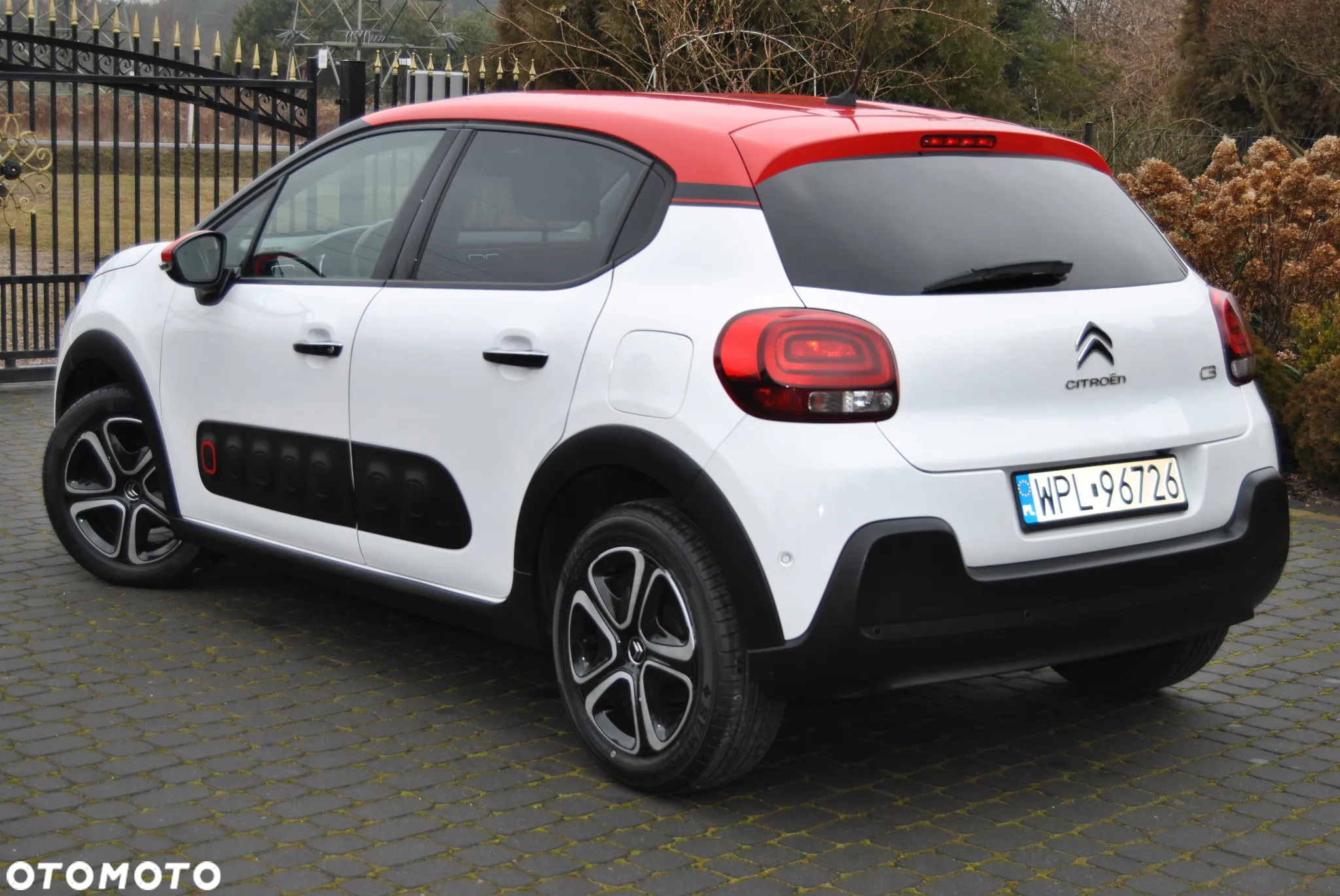 Citroën C3 Pure Tech 110 S&S SHINE - 13