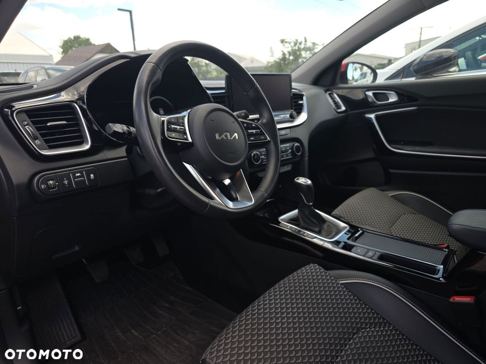 Kia XCeed 1.5 T-GDI Business Line - 2