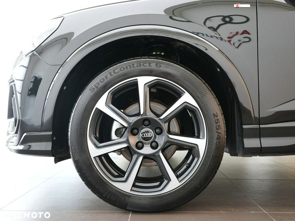 Audi Q3 Sportback - 9
