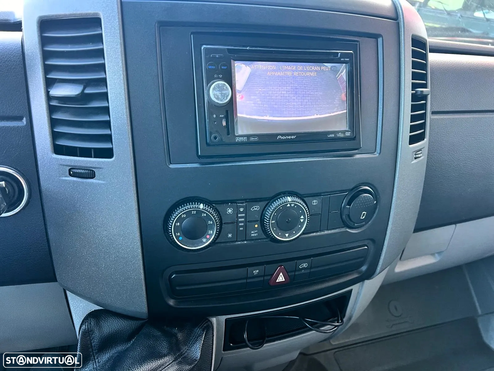 VW crafter plataforma elevatoria - 5