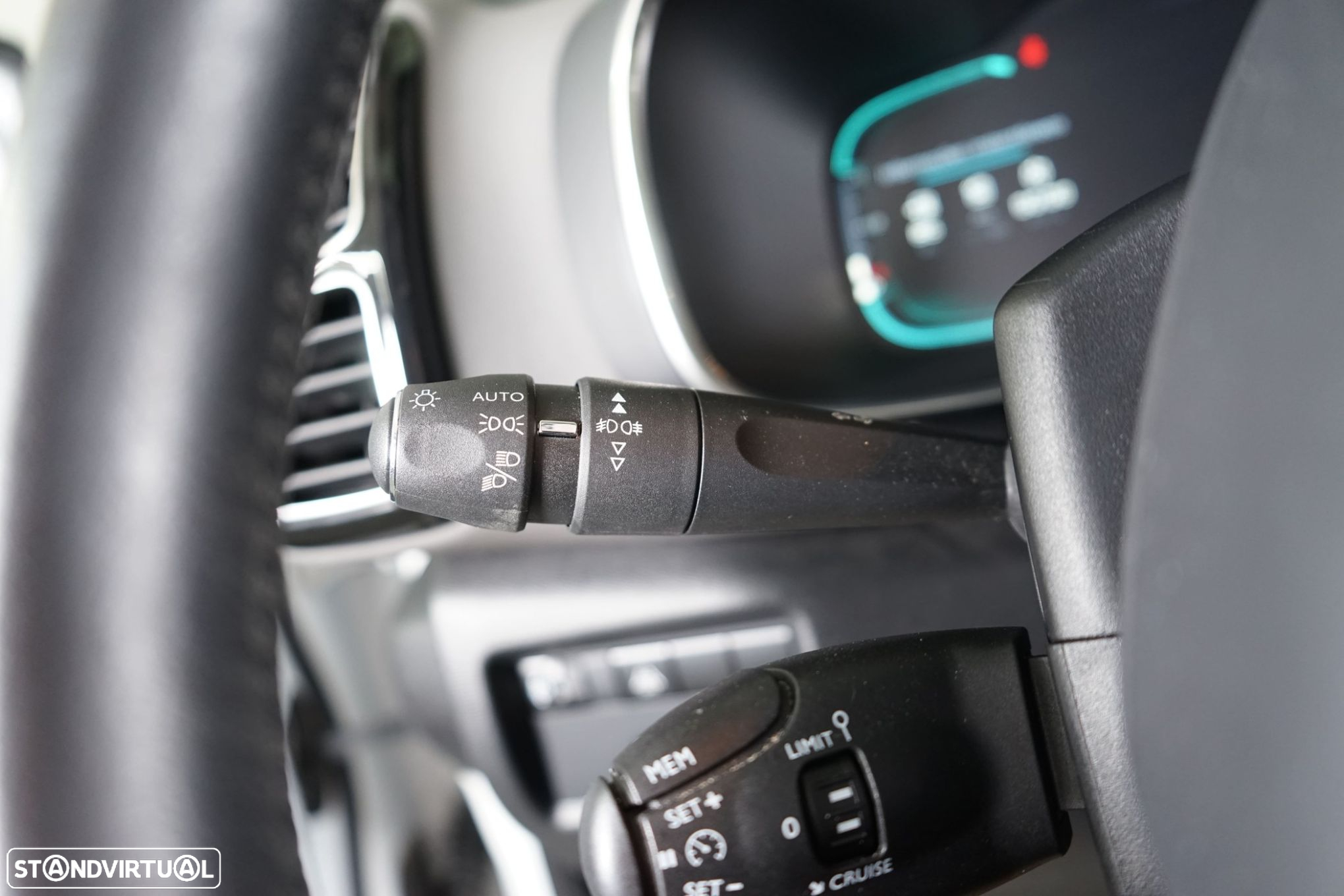 Citroën C5 Aircross 1.2 PureTech Feel - 24