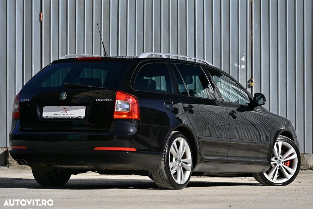 Skoda Octavia 2.0 TDI DPF RS - 5