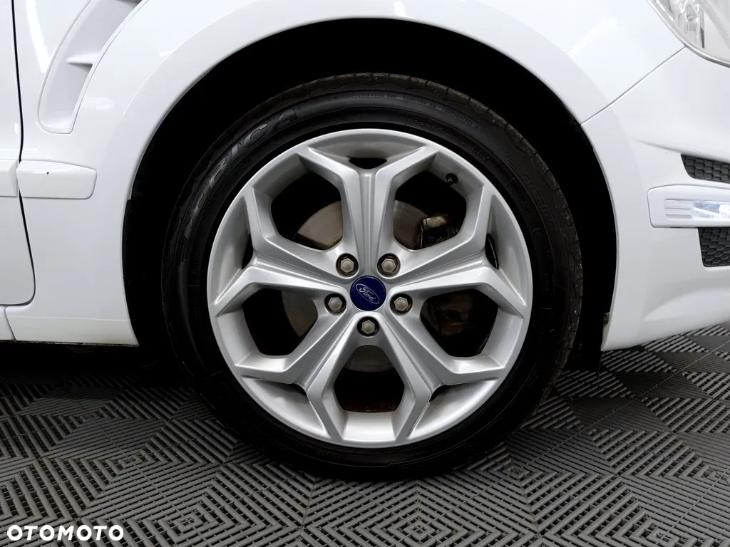Ford S-Max 2.0 TDCi Titanium - 30