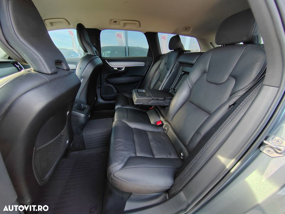 Volvo V90 Cross Country D4 AWD Geartronic - 11