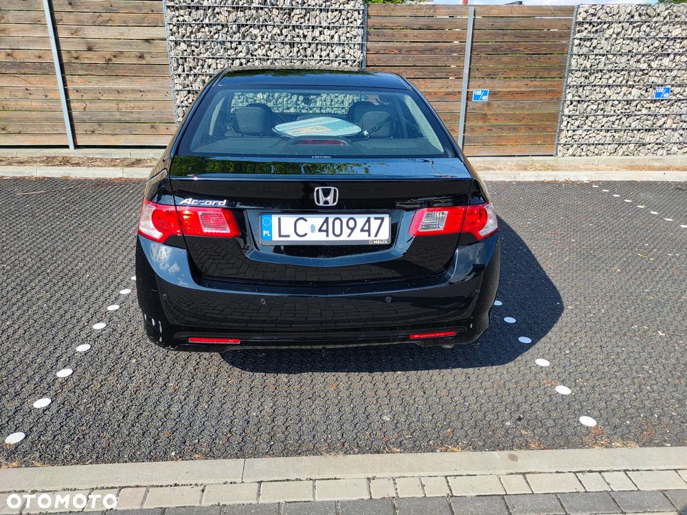 Honda Accord - 9