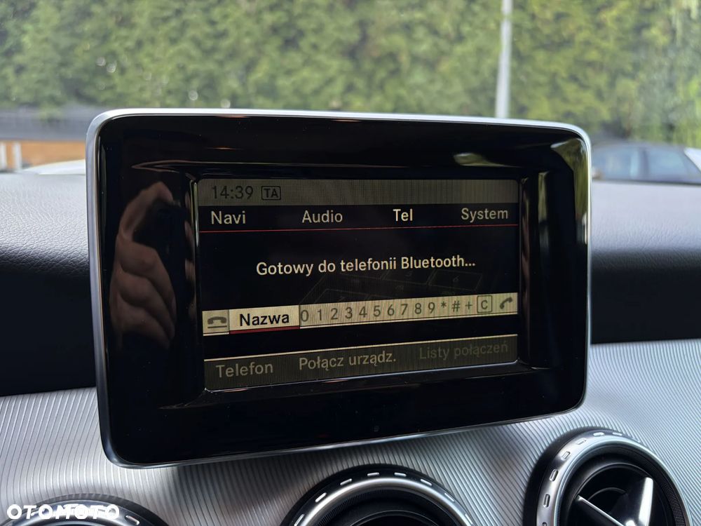 Mercedes-Benz GLA 200 7G-DCT Style - 30