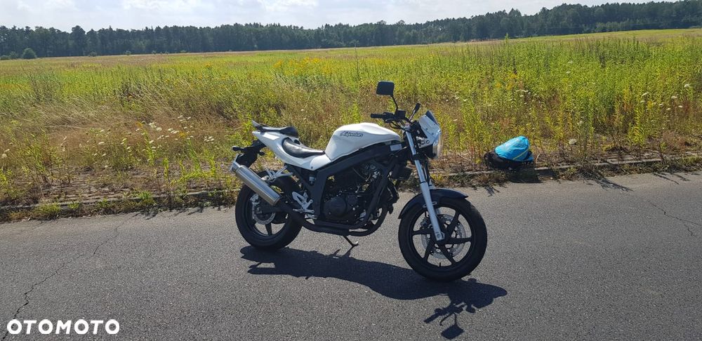 Hyosung GT Comet - 6
