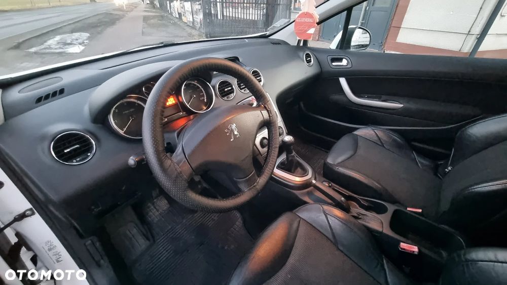 Peugeot 308 1.6 HDi Presence - 11