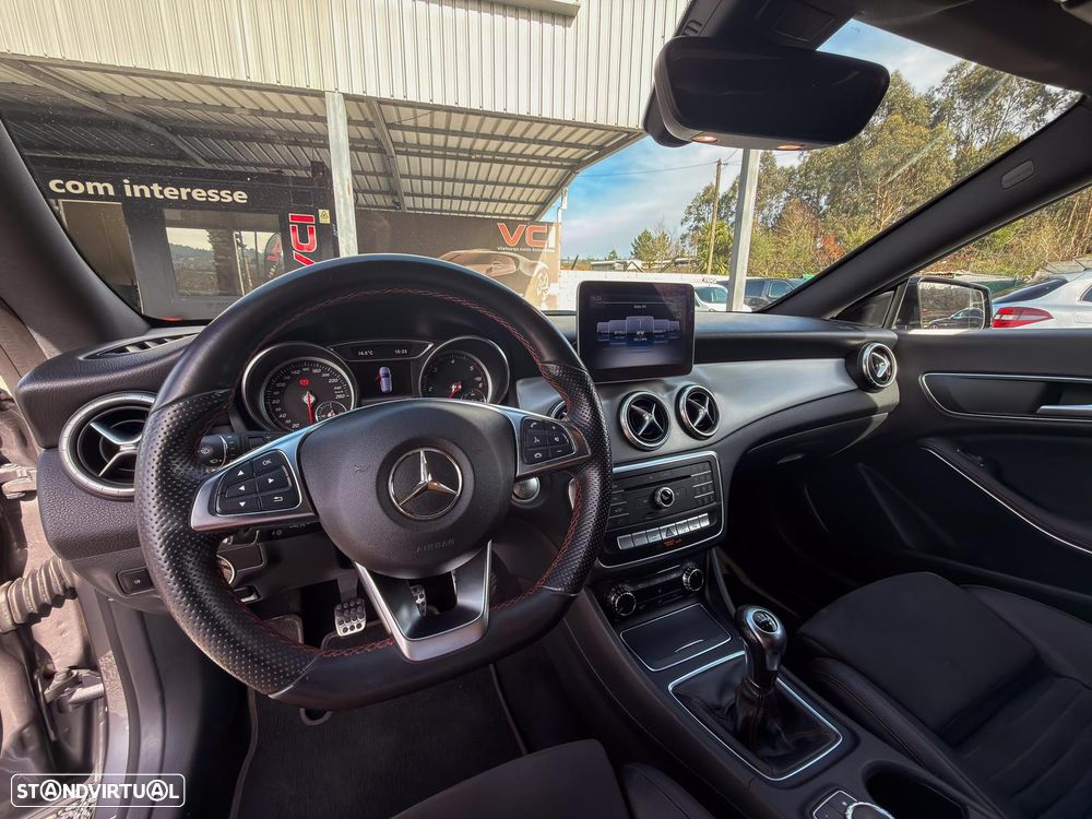 Mercedes-Benz CLA 180 d Shooting Brake AMG Line - 20