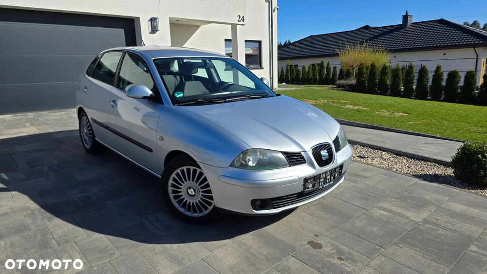 Seat Ibiza 1.4 16V Comfort Edition - 1