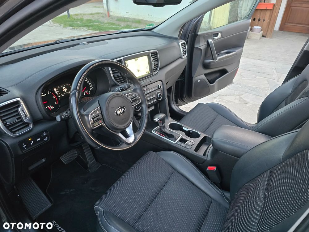 Kia Sportage 2.0 CRDI AWD Dream-Team Edition - 27