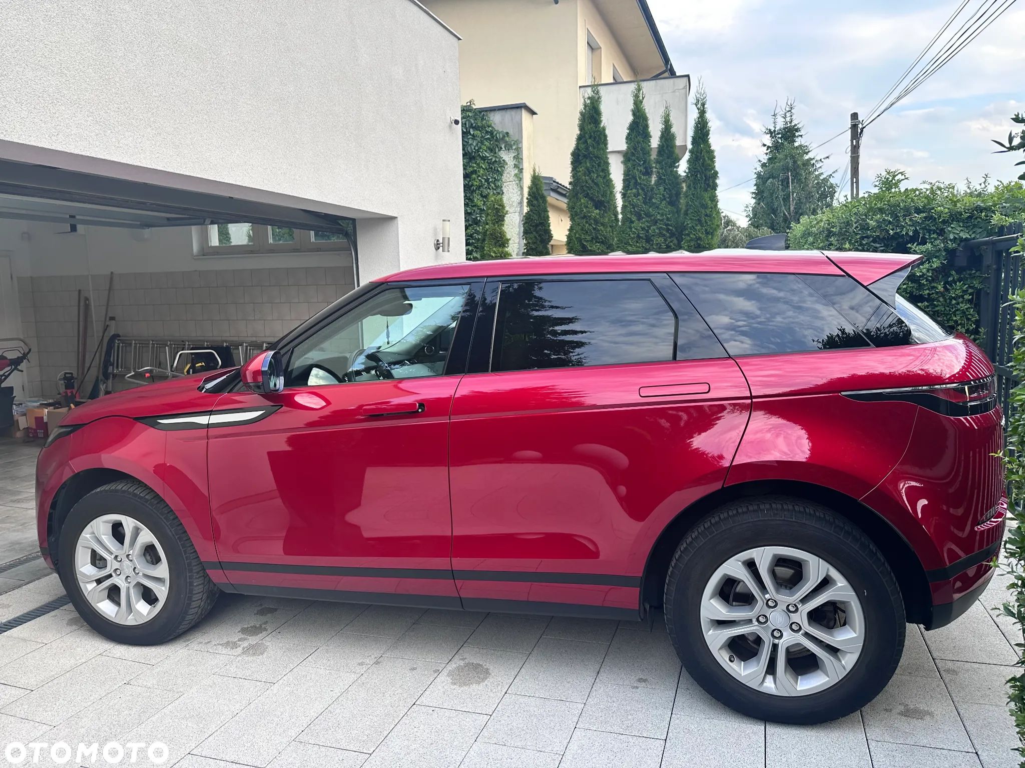 Land Rover Range Rover Evoque - 1