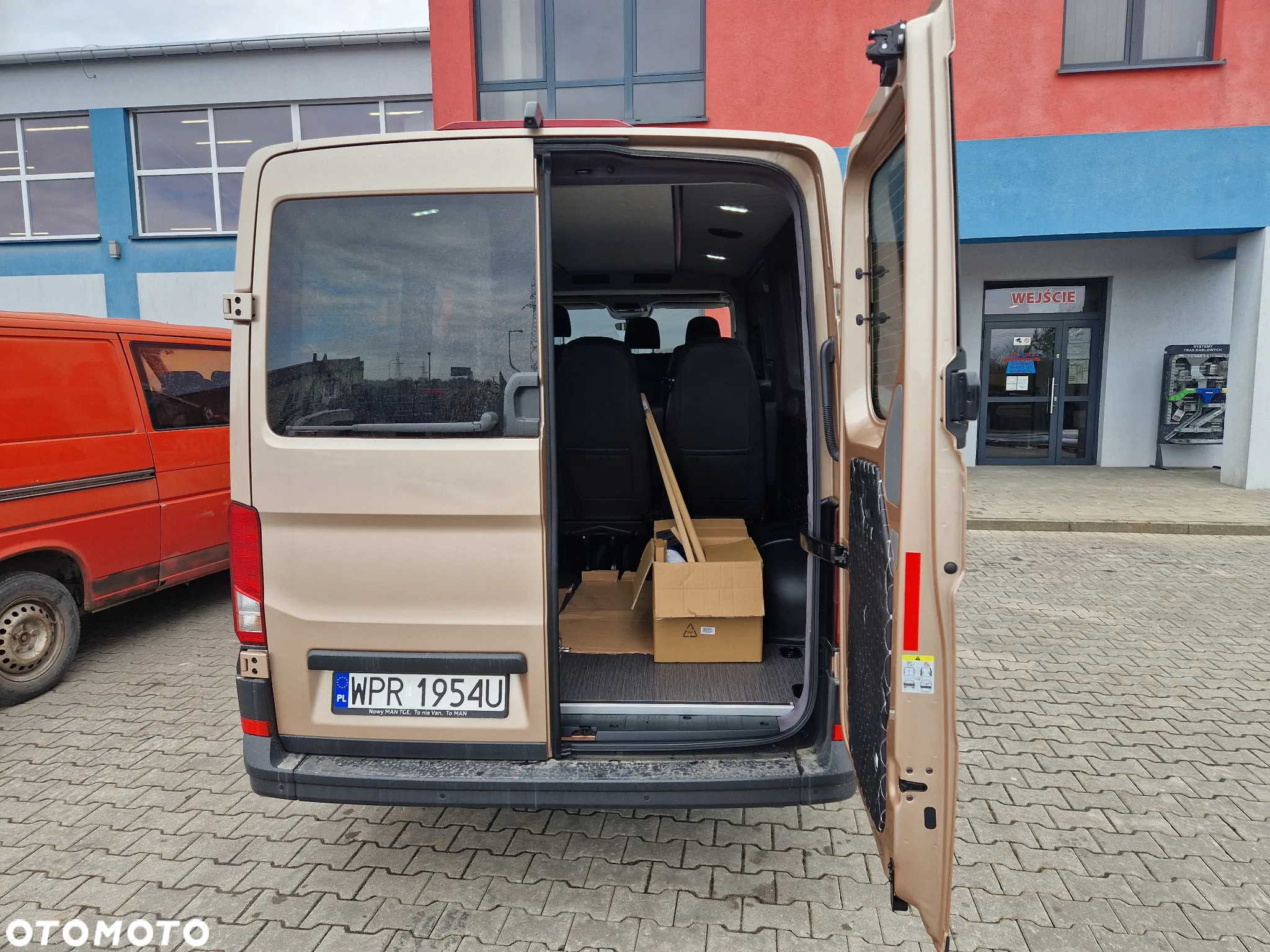 MAN TGE 3.180 4x2F SB L3 10V - 3