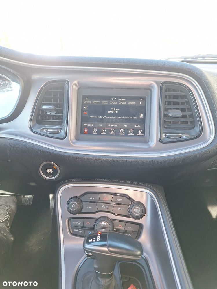 Dodge Challenger 3.6 SXT - 15