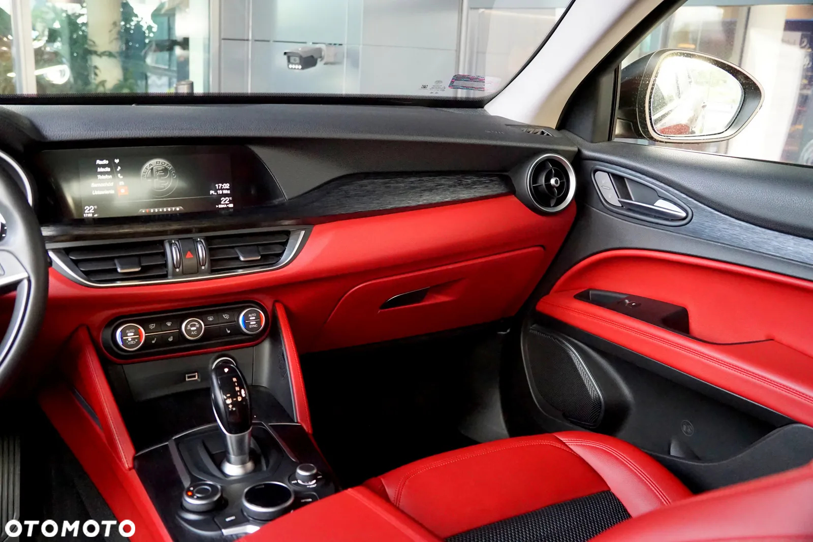 Alfa Romeo Stelvio 2.0 Turbo 16V AT8-Q4 B-Tech - 28