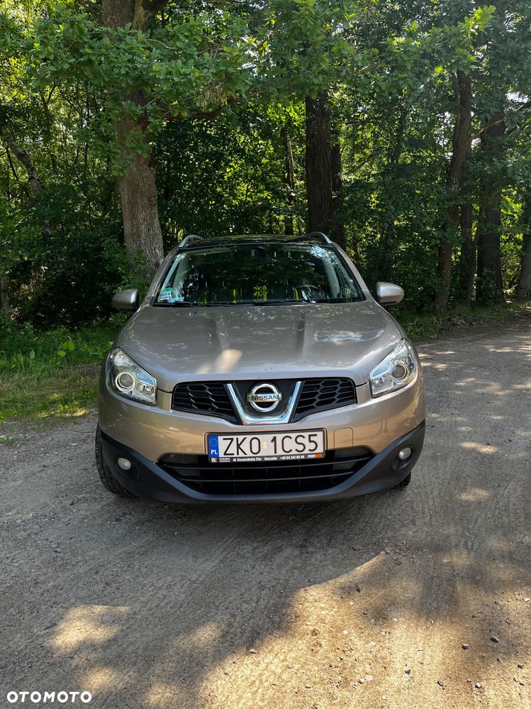 Nissan Qashqai+2 - 1