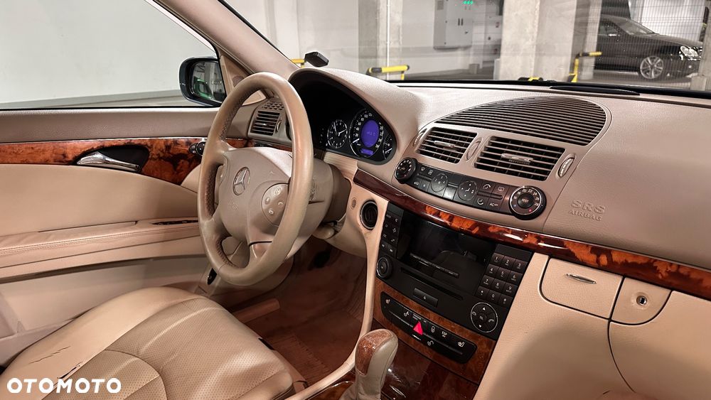 Mercedes-Benz Klasa E 200 Kompressor Automatik Elegance - 19