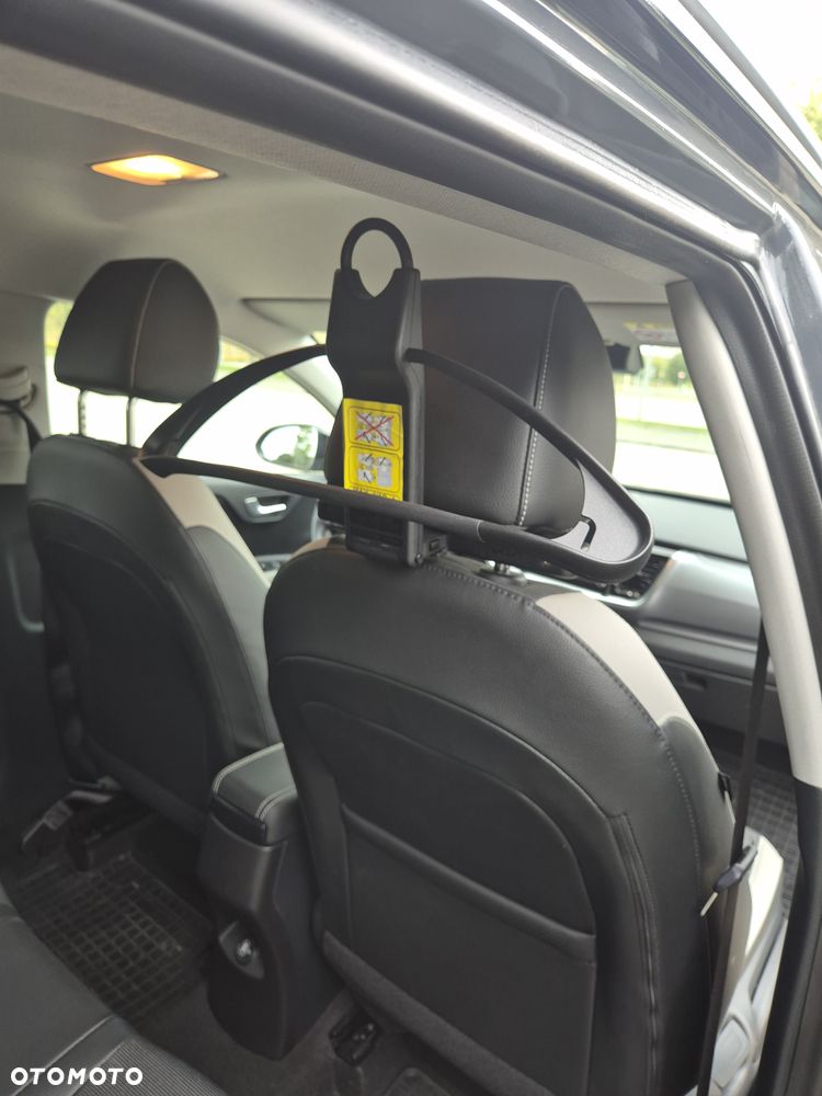 Kia Stonic 1.0 T-GDI L Business Line - 28