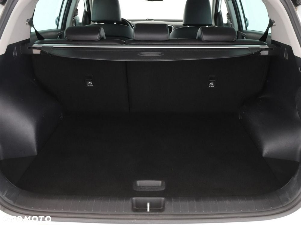 Kia Sportage 1.6 CRDI MHEV Black Edition 4WD DCT - 21