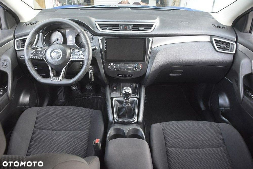 Nissan Qashqai 1.2 DIG-T Visia EU6 - 17