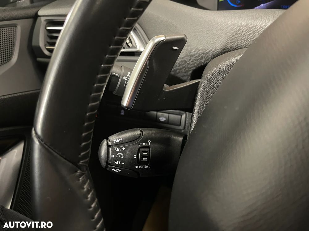 Peugeot 308 1.5 BlueHDi FAP STT EAT8 Active Pack - 21