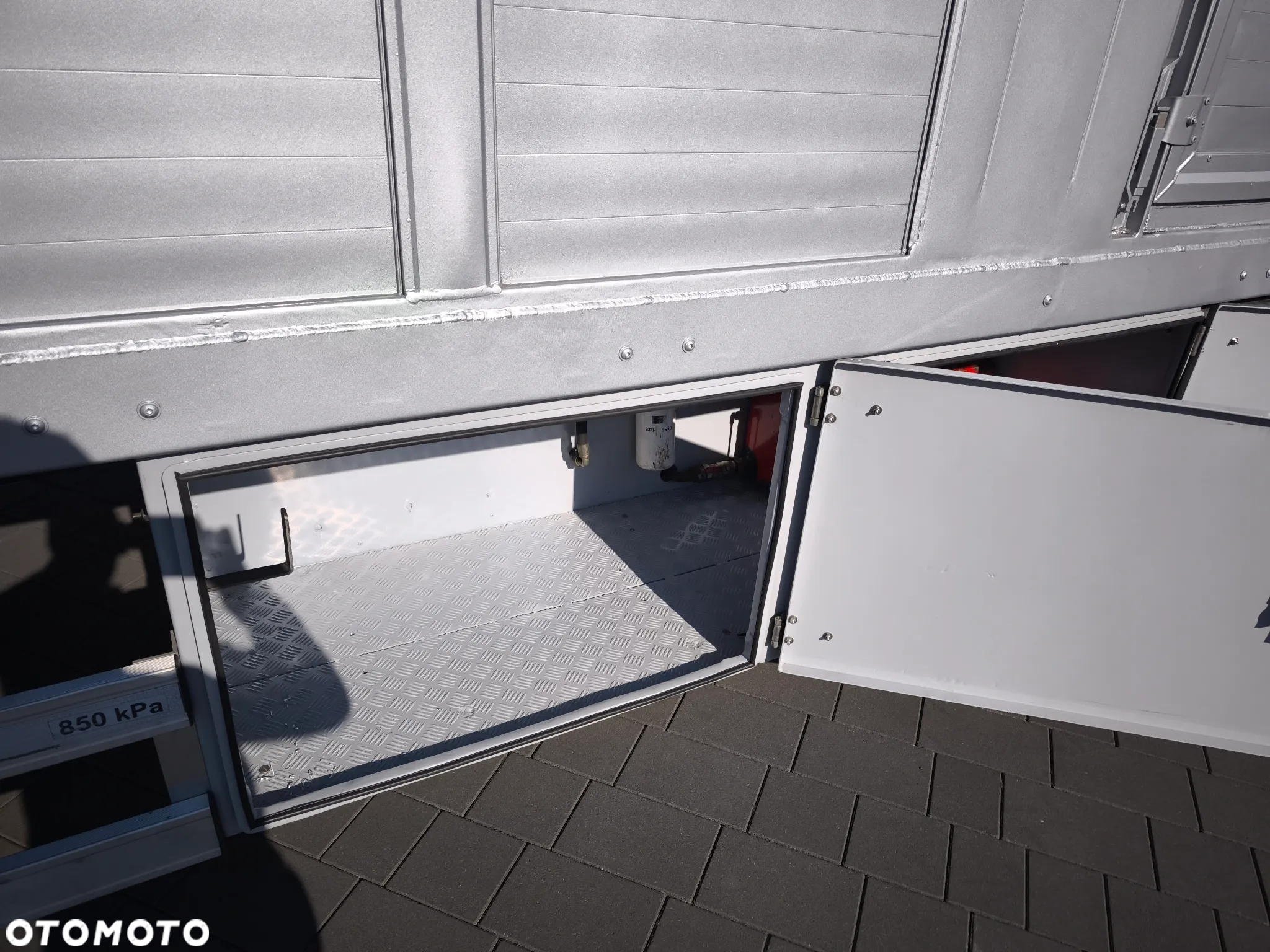 Mercedes-Benz ACTROS - 20
