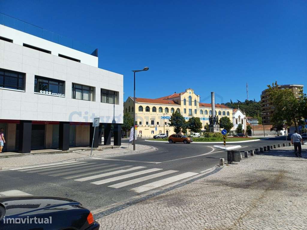 Loja para Investimento ou Instalação de Negócio - Edifício Arcadas ... - Grande imagem: 4/17