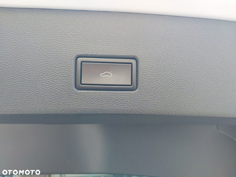 Volkswagen T-Roc 1.5 TSI ACT Premium DSG - 17