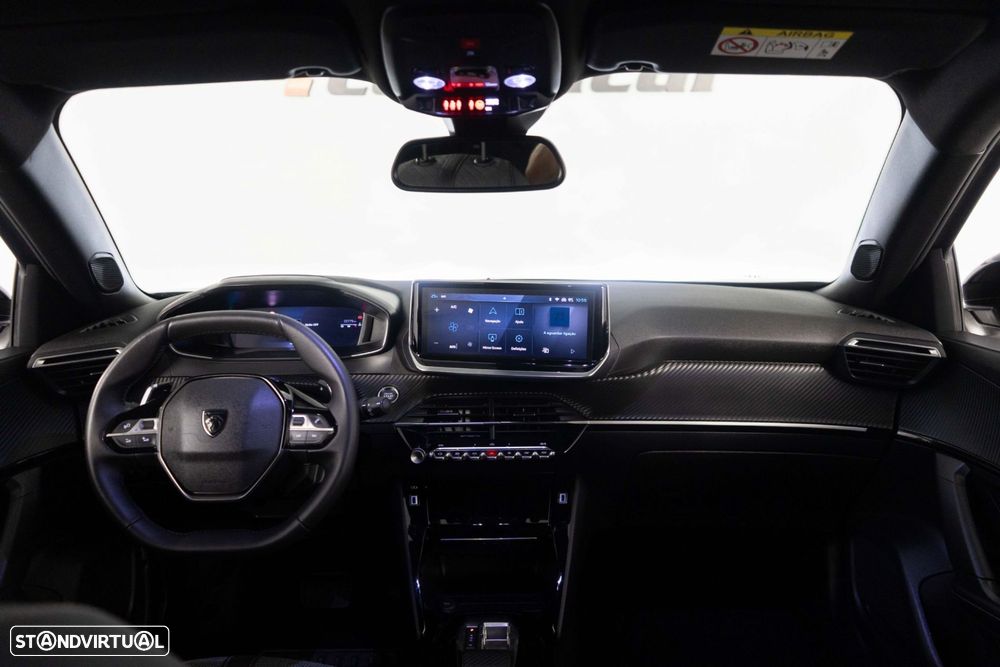 Peugeot 2008 1.2 PureTech Allure Pack EAT8 - 24