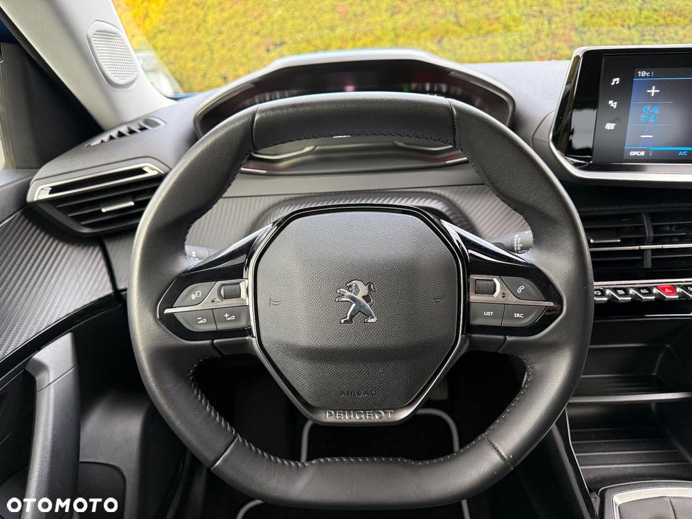 Peugeot 2008 PureTech 130 Active Pack - 14