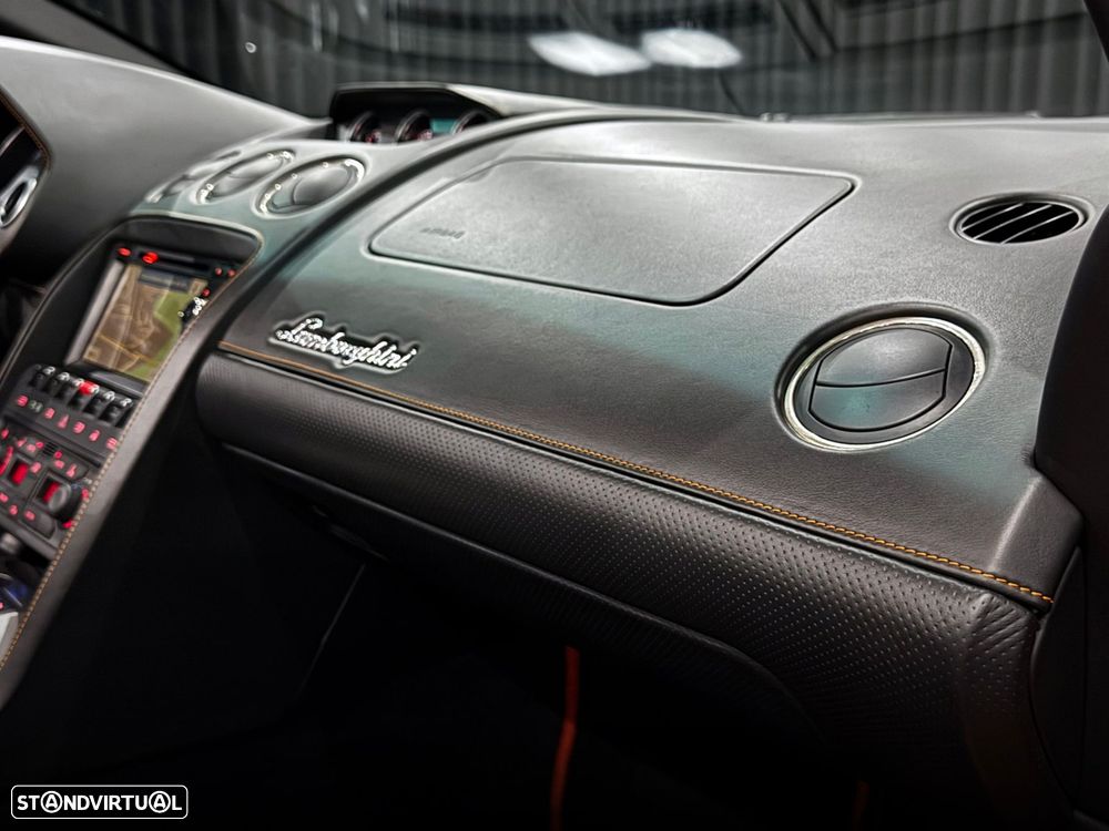 Lamborghini Gallardo Spyder E-Gear - 30