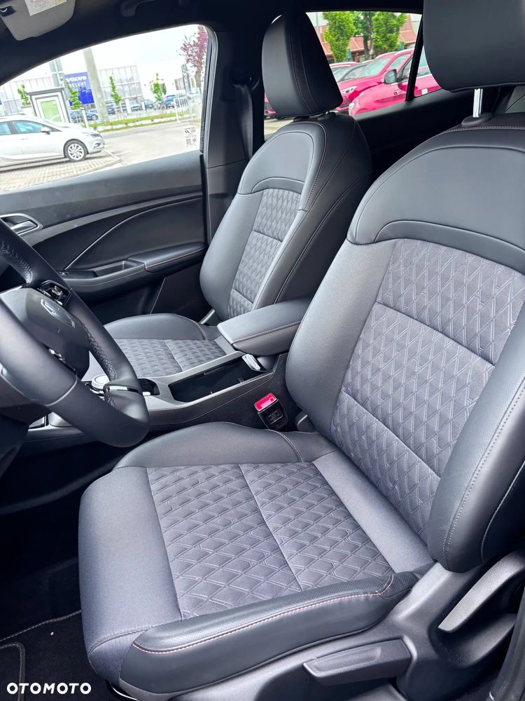 MG MG3 1.5 HEV+ Exclusive - 11