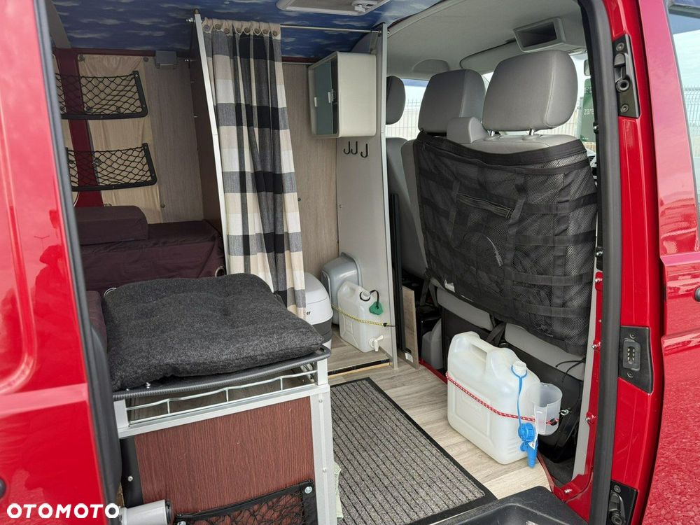 Volkswagen Transporter - 22