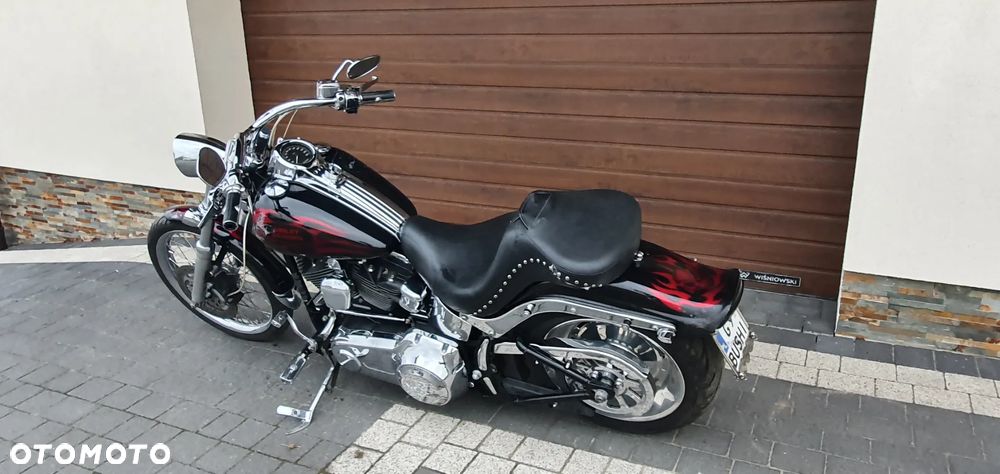Harley-Davidson Softail Custom - 6