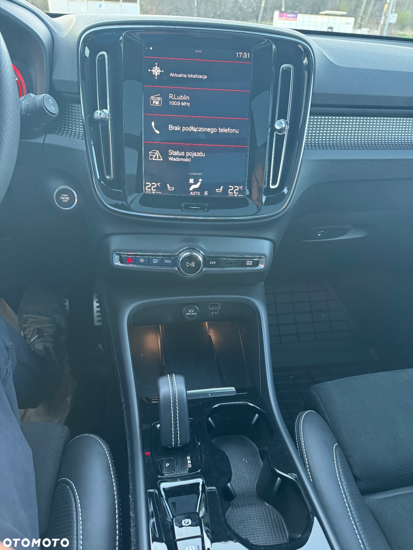 Volvo XC 40 T5 AWD R-Design - 12