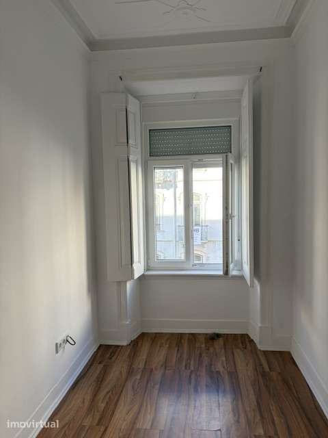 T2 em Santo António, Lisboa - Pronto a Habitar - Grande imagem: 4/26