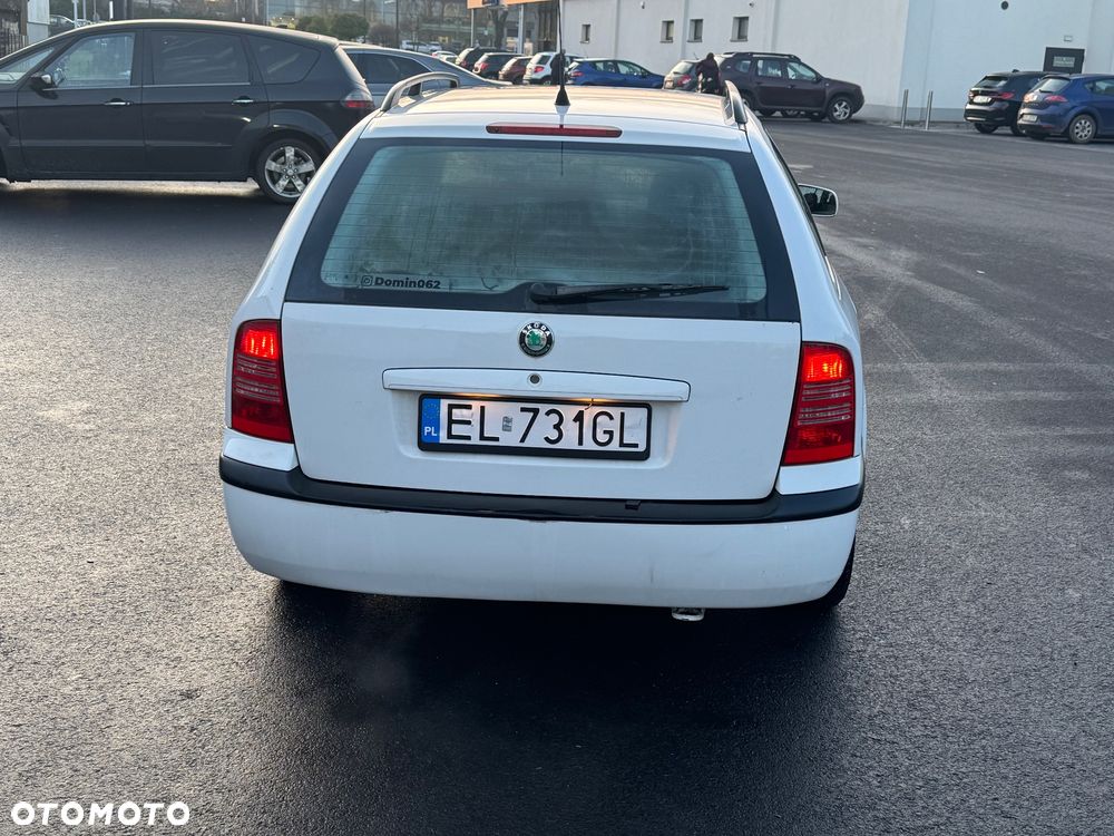 Skoda Octavia 1.6 Active - 5