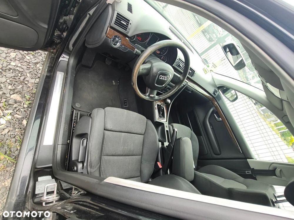 Audi A4 Avant 2.0 TDI - 6