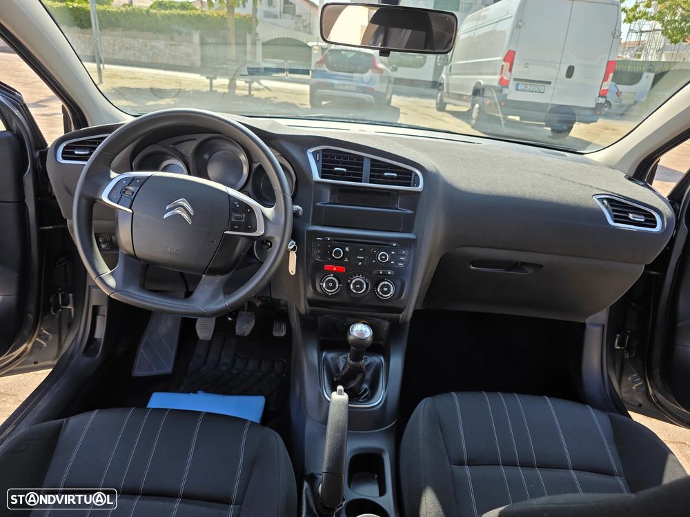Citroën C4 VTi 95 Attraction - 7