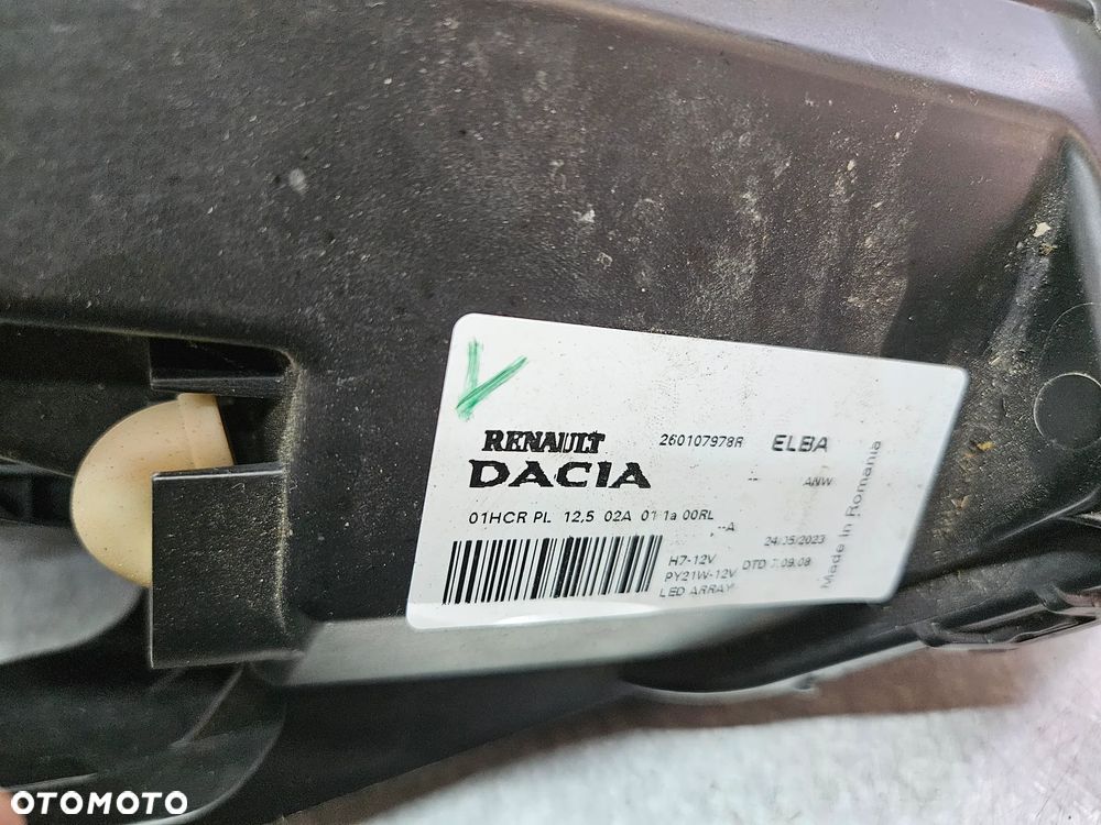 Dacia Sandero III Lampa przód - 4