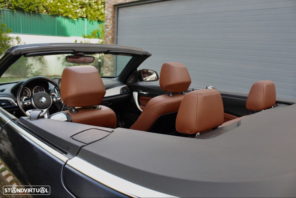 BMW 225 d Cabrio Pack M Auto - 47